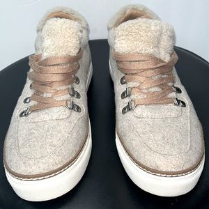 Crown Vintage Kalita Comfort Sneaker, Women's Size 8M